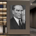 Yakın Plan Atatürk Cam Tablo – Cam Tablo
