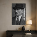 Fötr Şapkalı Atatürk Cam Tablo – Cam Tablo