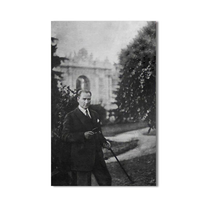 Bastonlu Atatürk Cam Tablo – Cam Tablo