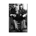 Koltukta Atatürk Cam Tablo – Cam Tablo