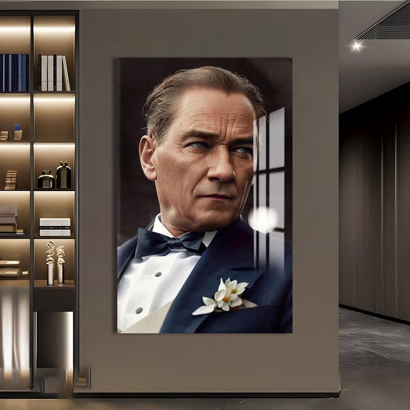 Renkli Çizim Atatürk Cam Tablo – Cam Tablo