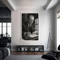 İmza Masasında Atatürk Cam Tablo – Beyaz Çerçeveli Cam Tablo
