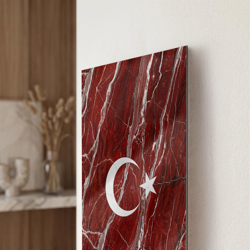 Kırmızı Mermer Türk Bayrağı Cam Tablo – Cam Tablo
