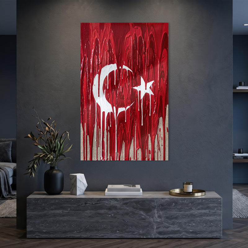 Damlayan Boya Türk Bayrağı Cam Tablo – Cam Tablo