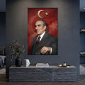 Türk Milliyetçi Portre Cam Tablo Ortam Görseli