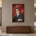 Ceviz Çerçeveli Türk Milliyetçi Portre Cam Tablo