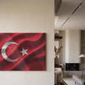İpek Görünümlü Türk Bayrağı Cam Tablo – Cam Tablo
