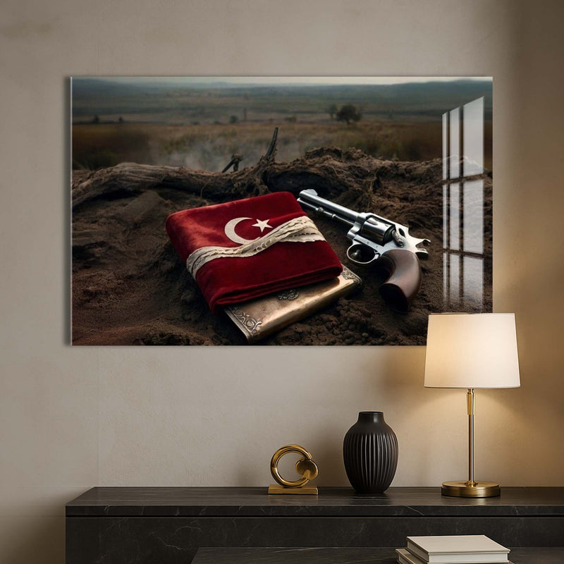 Türk Bayrağı Ve Silah Cam Tablo – Cam Tablo