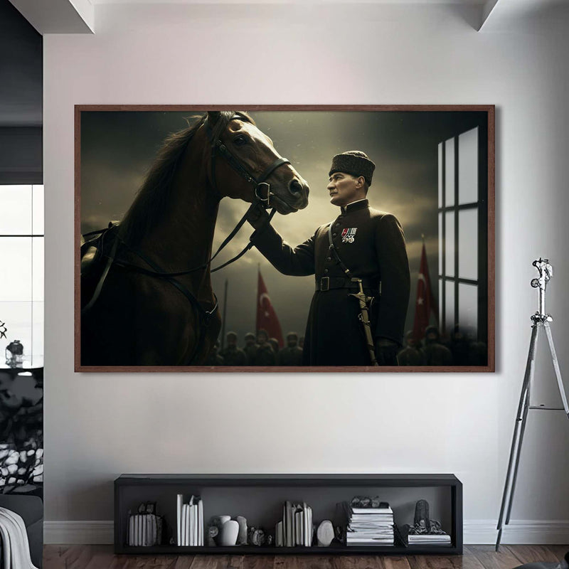 Mustafa Kemal Atatürk Cam Tablo – Ceviz Çerçeveli Cam Tablo