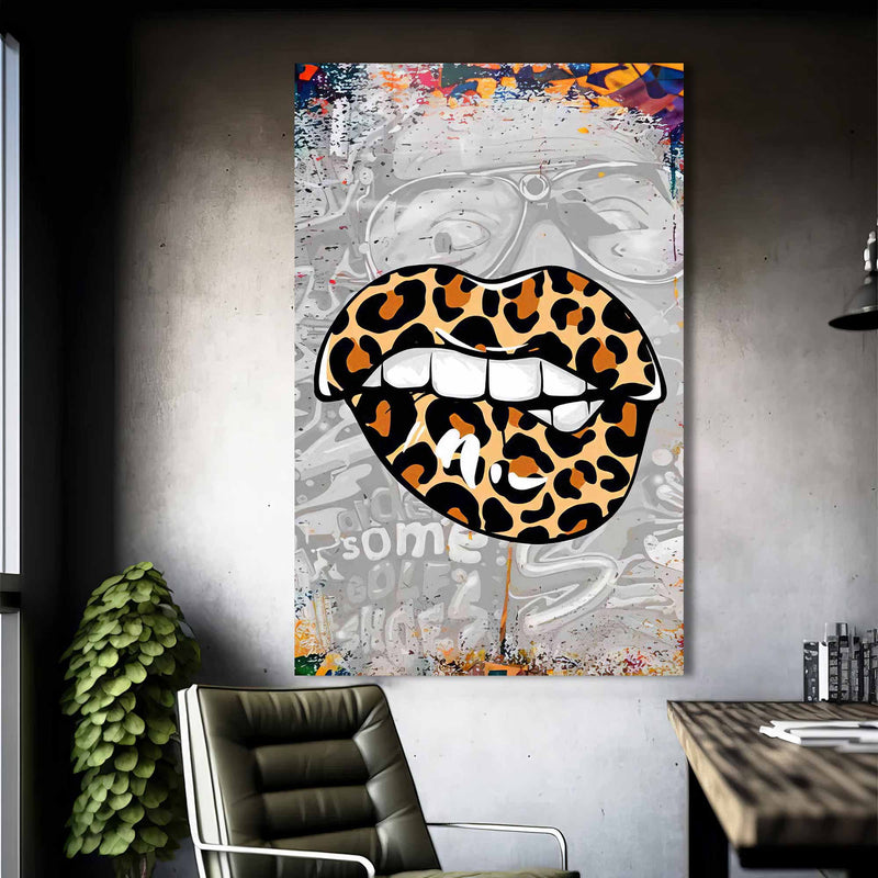 Leopar Dudak Cam Tablo