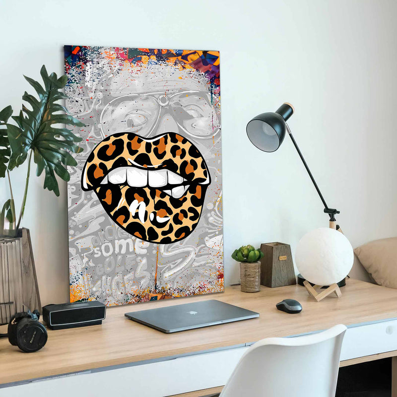 Leopar Dudak Cam Tablo