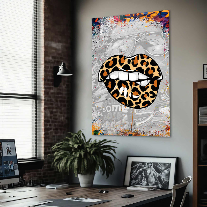 Leopar Dudak Cam Tablo