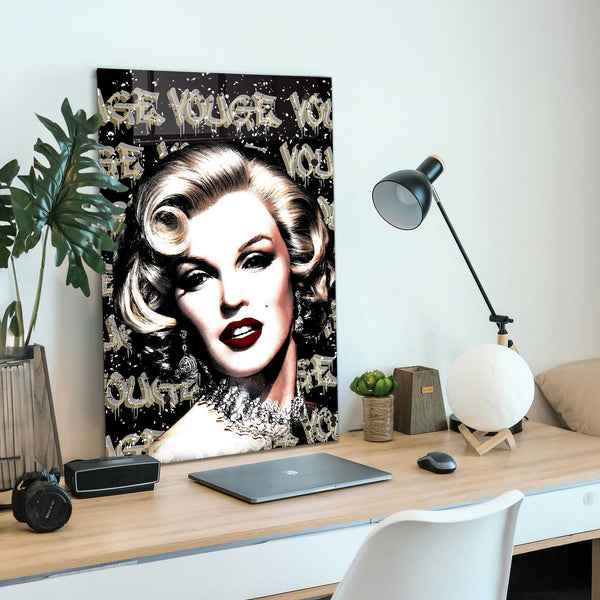 Marilyn Monroe Cam Tablo