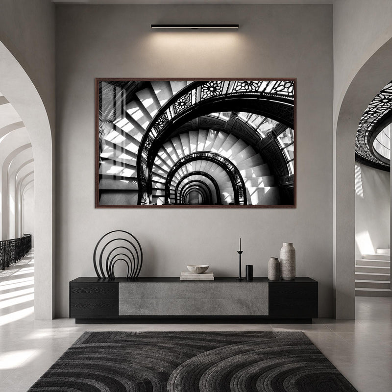 Spiral Merdiven Mimarisi Cam Tablo – Ceviz Çerçeveli Cam Tablo