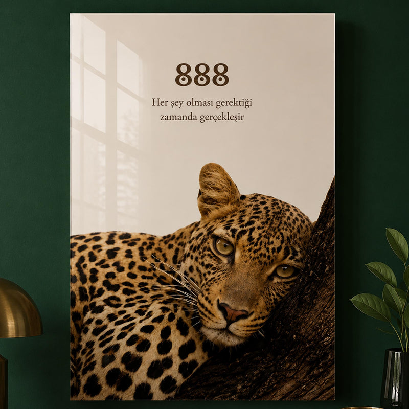 Sakin Leopar ve 888 Cam Tablo – Cam Tablo