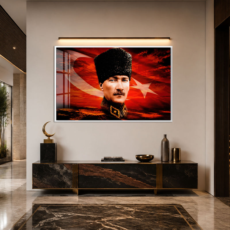 Kızıl Gökte Kalpaklı Atatürk Cam Tablo – Beyaz Çerçeveli