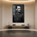 Üniformalı Atatürk Cam Tablo – Beyaz Çerçeveli