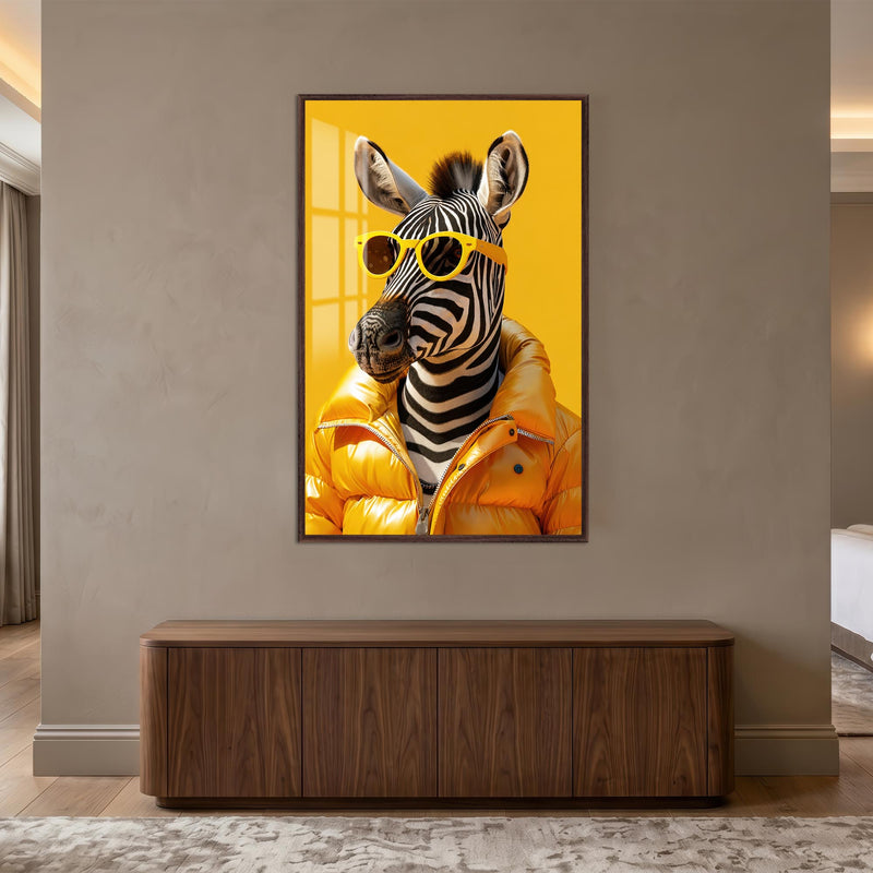 Sarı Montlu Zebra Cam Tablo – Ceviz Çerçeveli Cam Tablo