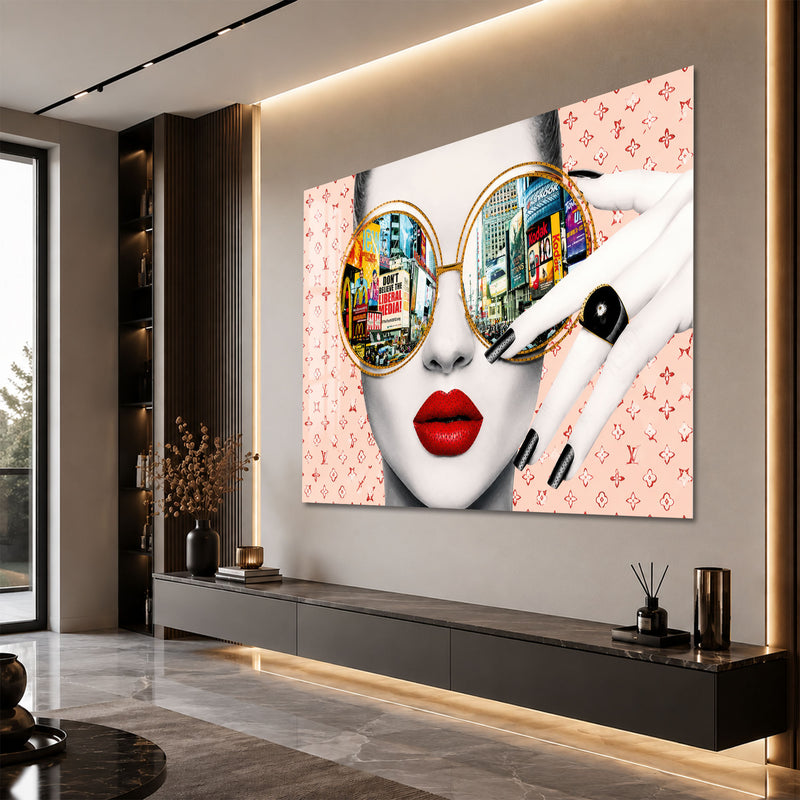 Gözlüklü Kadın Pop Art Cam Tablo – Cam Tablo