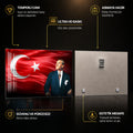 Bayrak Yanında Atatürk Cam Tablo