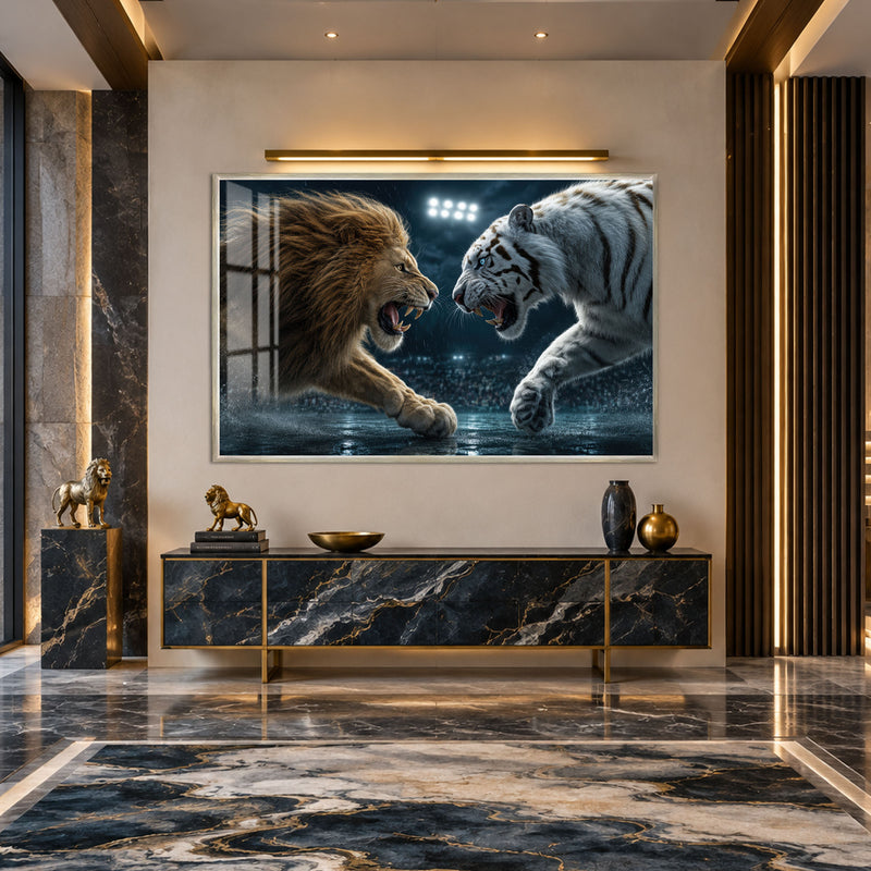 Aslan ve Kaplan Karşı Karşıya Cam Tablo – Gümüş Çerçeveli Cam Tablo
