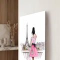 Pembe Etekli Moda Kızı Cam Tablo – Cam Tablo