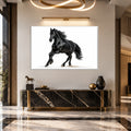 Beyaz Fonda Siyah At Cam Tablo – Beyaz Çerçeveli Cam Tablo
