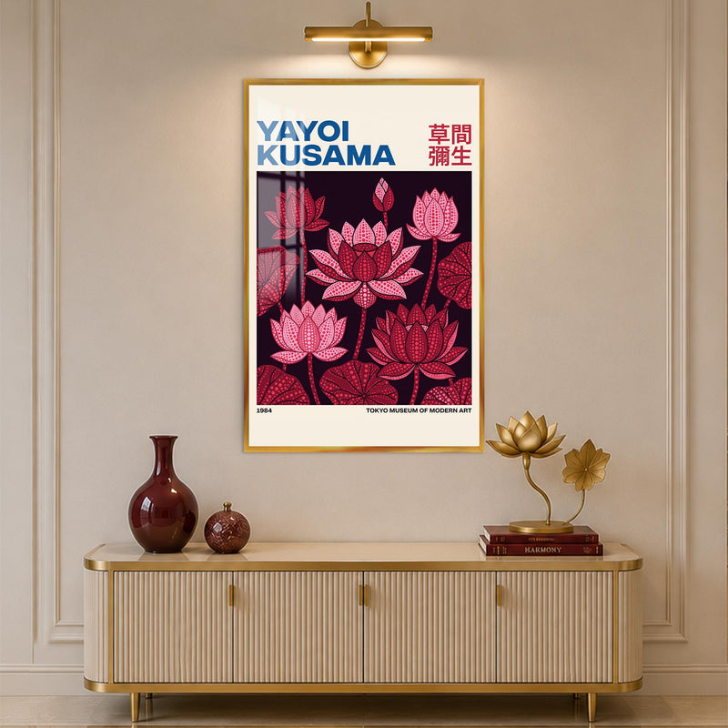 Siyah Gecede Pembe Lotuslar Cam Tablo – Altın Çerçeveli Cam Tablo